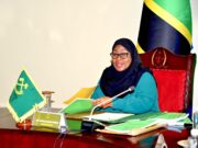 MWENYEKITI WA CCM DK.SAMIA AKIONGOZA KIKAO CHA KAMATI KUU.