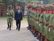 DCI KINGAI AKABIDHI VYETI VYA HESHIMA NA ZAWADI KWA ASKARI WALIOFANYA KAZI VIZURI ZAIDI DAR ES SALAAM