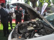 WANANCHI WAJIOKEZA KWA WINGI KWENYE BANDA LA TPDC 77