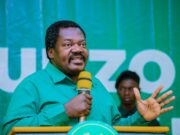 HONGERENI KWA KUWEKA REKODI KWA MKAPA