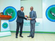 MUHIMBILI YAPEWA TUZO YA KUZUIA NA KUPAMBANA NA MADAWA YA KULEVYA NCHINI