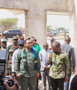 Dk. Nchemba aagiza mkandarasi kukamatwa na kuzuia hati yake