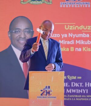 Rais Dk.Mwinyi azindua mauzo ya nyumba za kisasa Kisakasaka