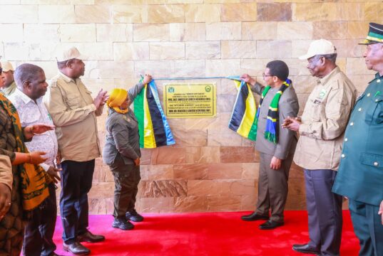 Waziri Mkuu azindua miradi ya shilingi bilioni114 ya utalii