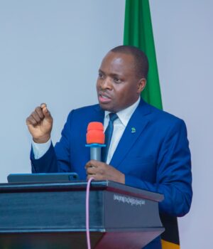 Serikali yaaongeza uwekezaji kwenye viwanja vya ndege, reli na bandari